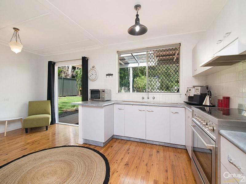 5 Old Tumbi Road, Wamberal NSW 2260