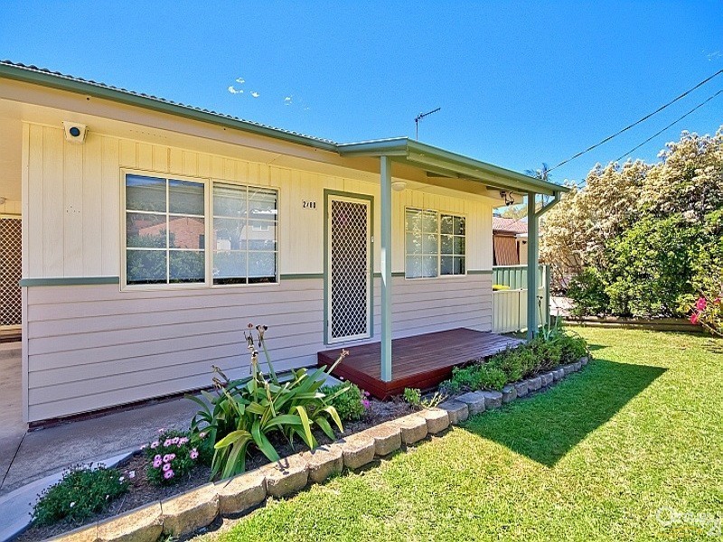 2/80 Lowanna Avenue, Forresters Beach NSW 2260