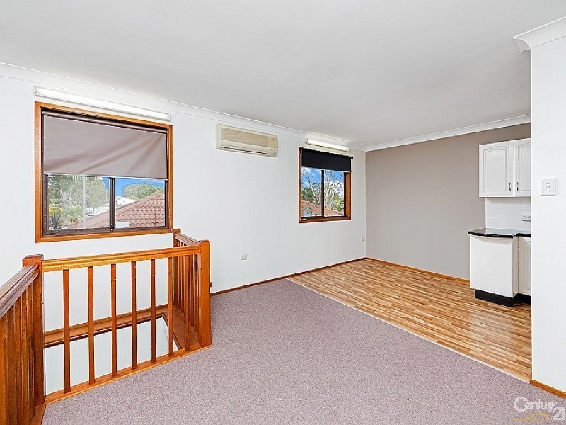 54 Kawana Avenue, Blue Haven NSW 2262