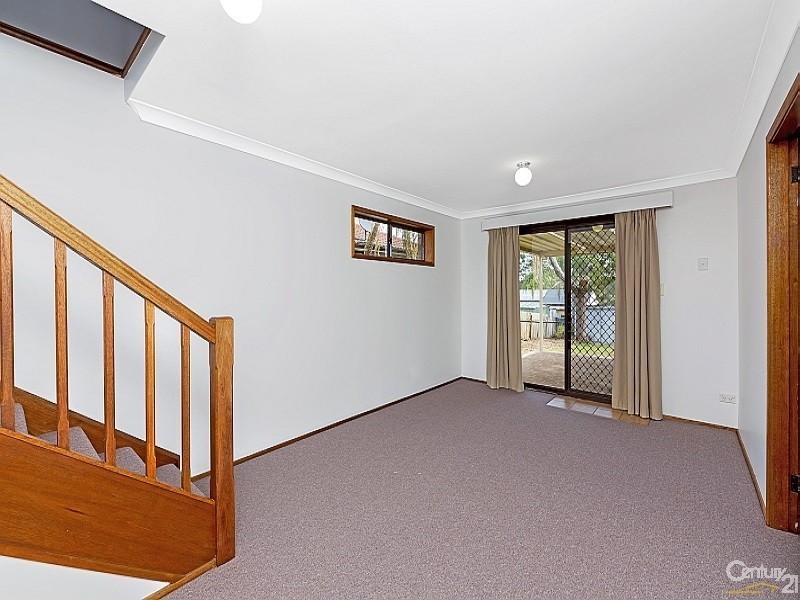 54 Kawana Avenue, Blue Haven NSW 2262