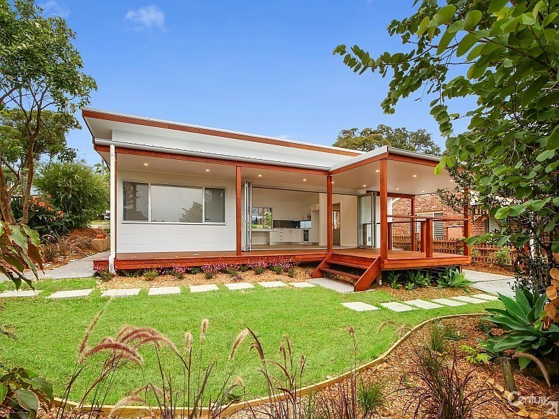 2A Grove Road, Wamberal NSW 2260