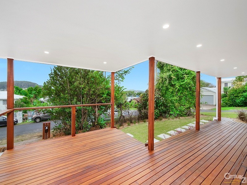 2A Grove Road, Wamberal NSW 2260