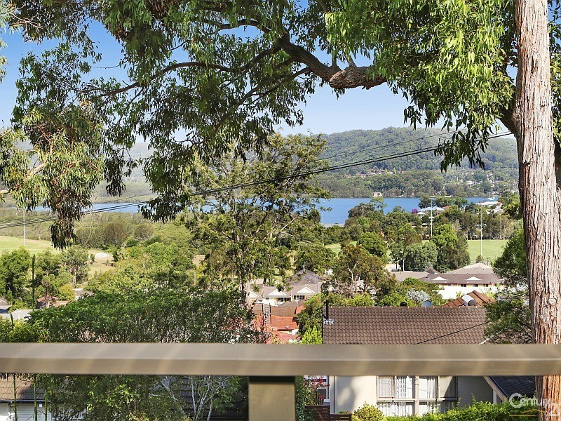 66 Lushington Street, East Gosford NSW 2250