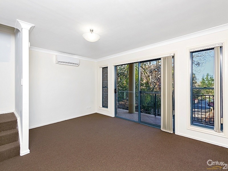13/29 Central Coast Highway, West Gosford NSW 2250