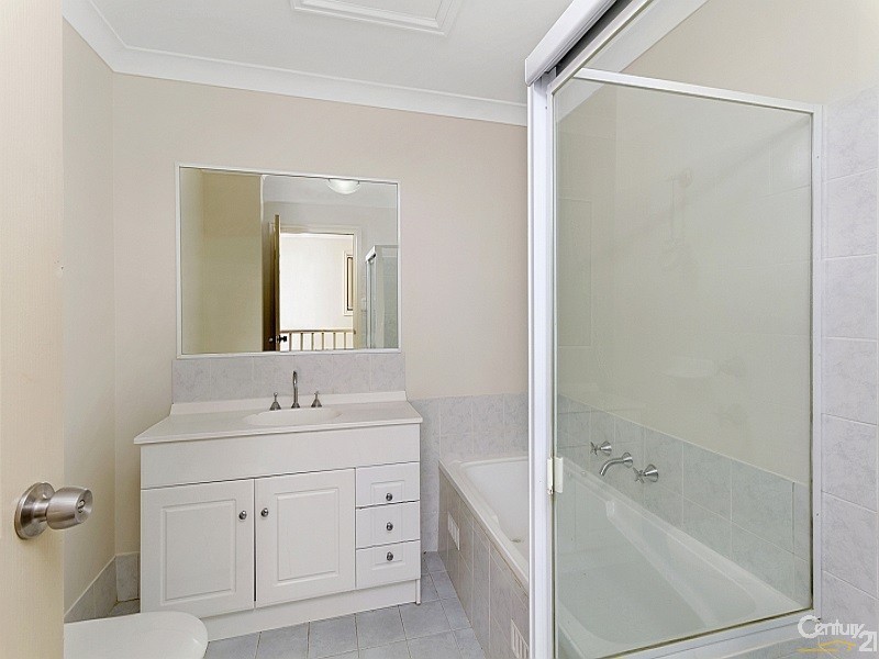13/29 Central Coast Highway, West Gosford NSW 2250