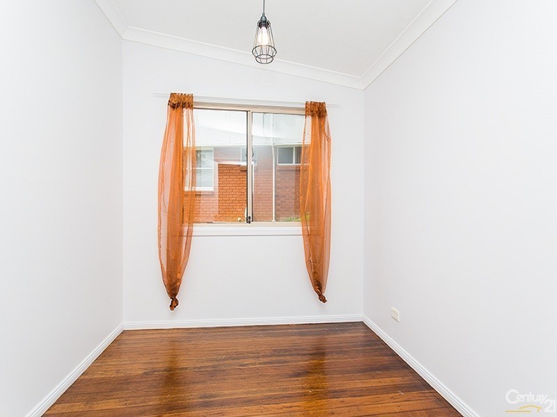 11 Dog Trap Road, Ourimbah NSW 2258