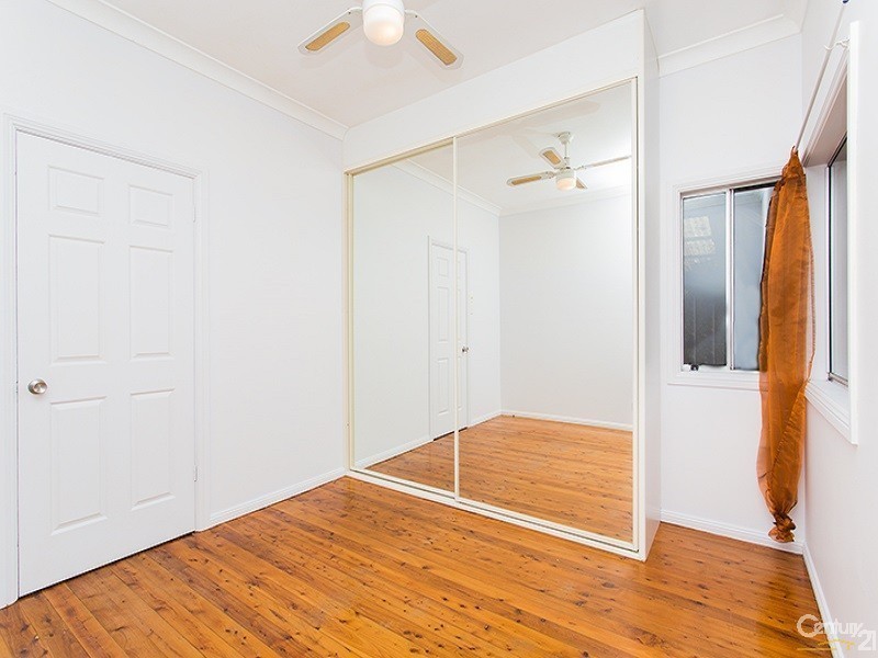 11 Dog Trap Road, Ourimbah NSW 2258