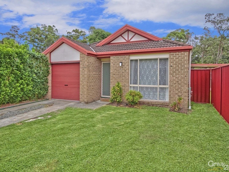 8 Gumleaf Close, Erina NSW 2250