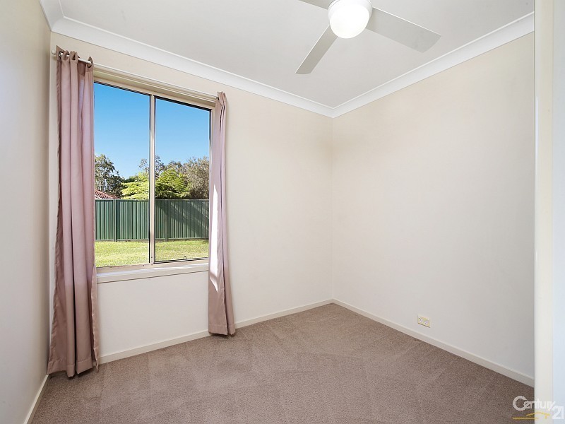 8 Gumleaf Close, Erina NSW 2250