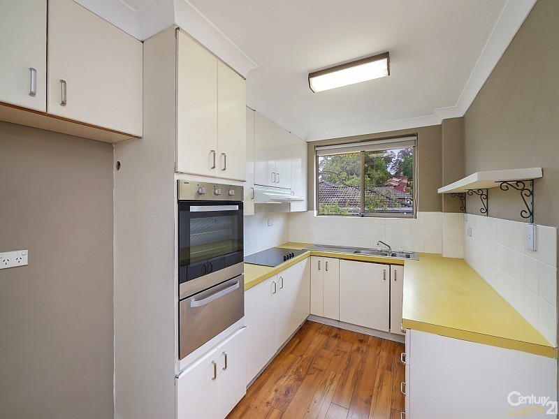 8/205 Albany Street, Point Frederick NSW 2250