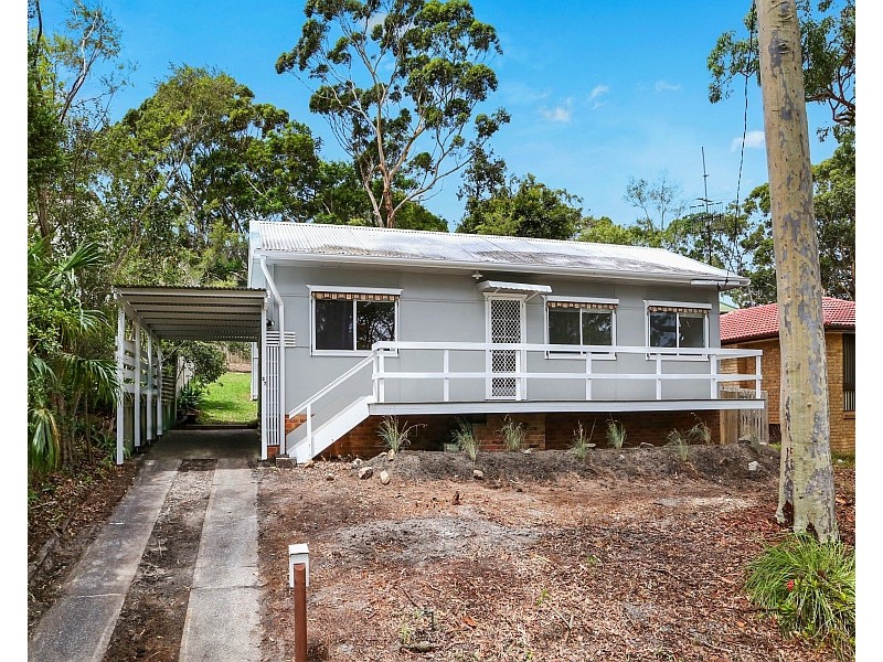 37 Wandella Avenue, Bateau Bay NSW 2261