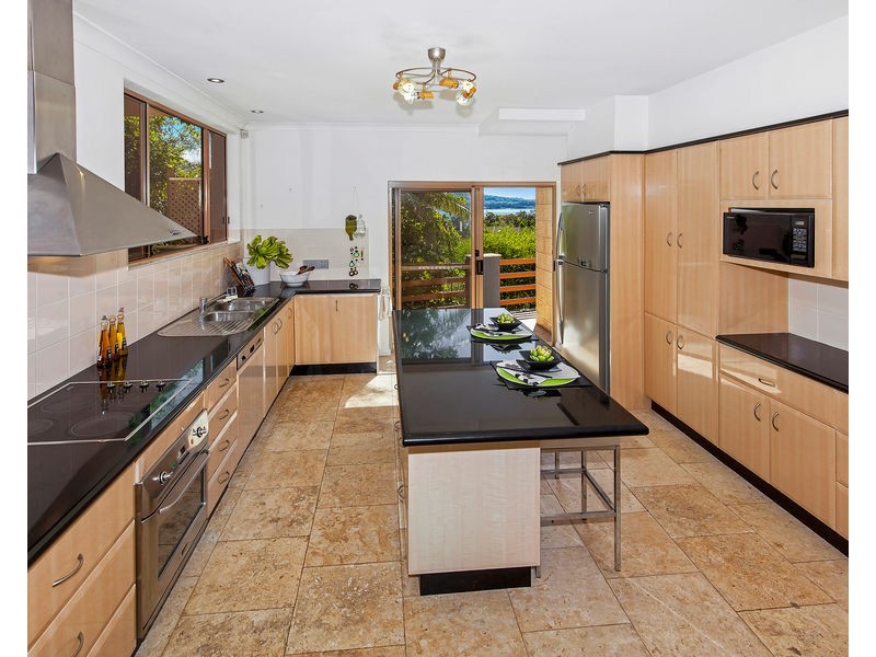 71 Broadwater Drive, Saratoga NSW 2251
