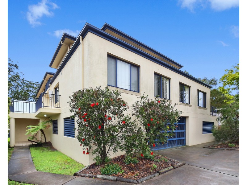 4/54 Karalta Road, Erina NSW 2250