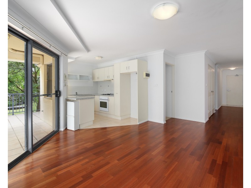 4/54 Karalta Road, Erina NSW 2250