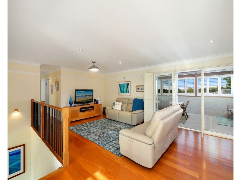 52 Wairakei Road, Wamberal NSW 2260