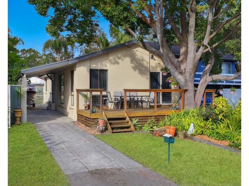 17 Nerissa Road, Erina  NSW  2250, Erina NSW 2250