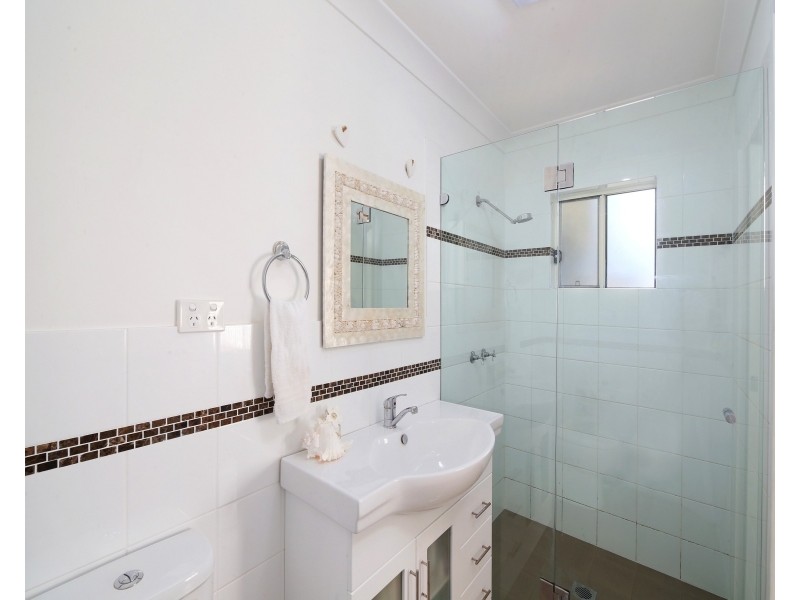 17 Nerissa Road, Erina  NSW  2250, Erina NSW 2250