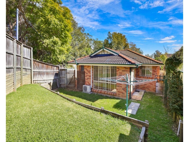 1/235 Avoca Drive, Green Point NSW 2251