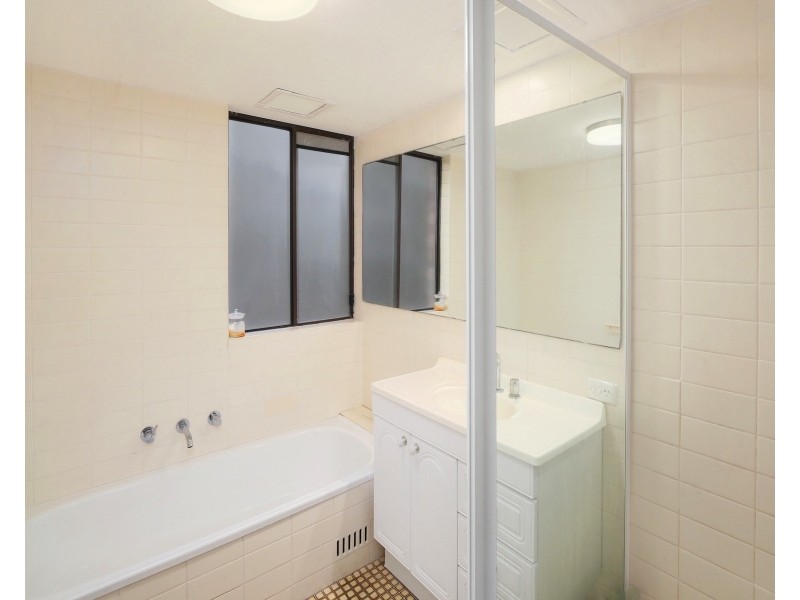 8/13 Campbell Crescent, Terrigal NSW 2260