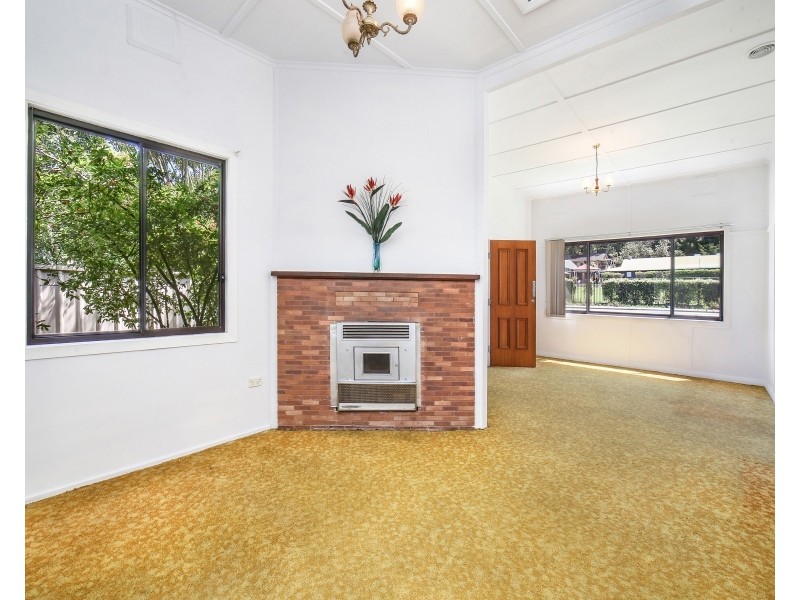 16 Pacific Highway, Ourimbah NSW 2258