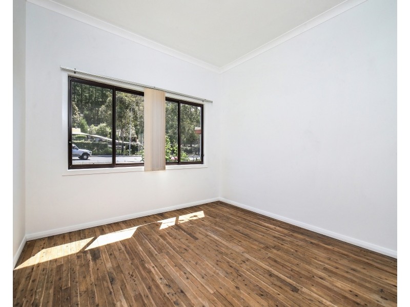 16 Pacific Highway, Ourimbah NSW 2258