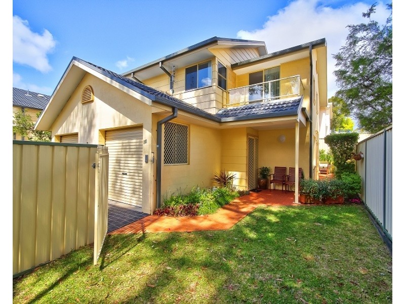 10/7 Jennie Cox Close, Erina NSW 2250