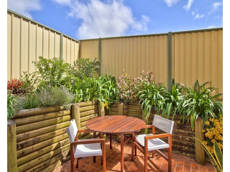 10/7 Jennie Cox Close, Erina NSW 2250