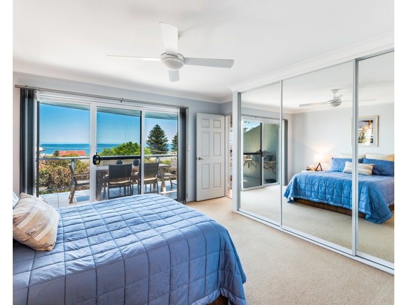 2/6 Prince Street, Wamberal NSW 2260
