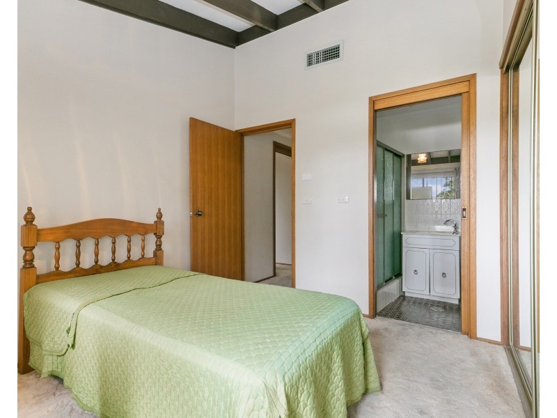 5 Woodland Road, Terrigal NSW 2260