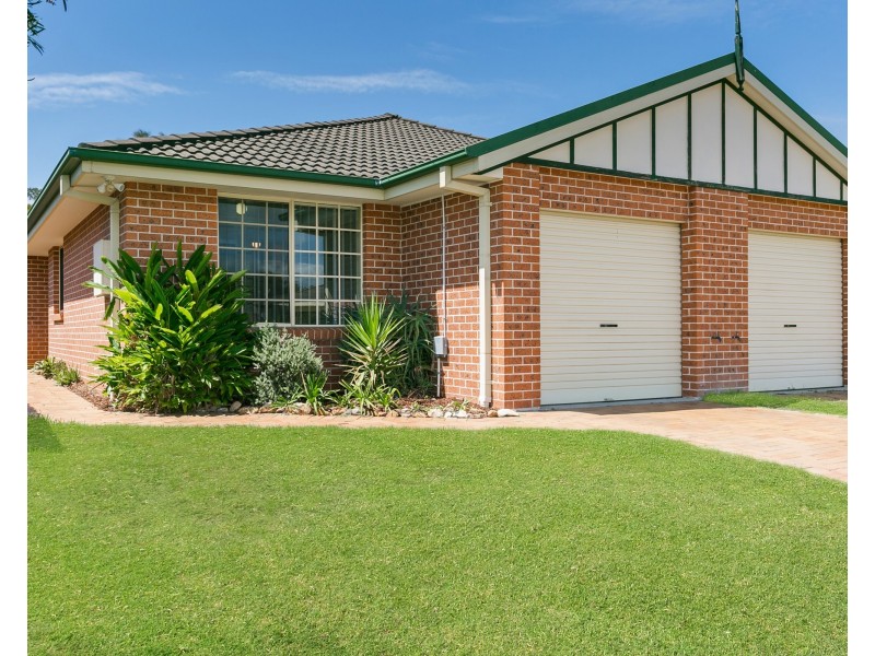 11A  Castlereagh Crescent, Bateau Bay NSW 2261
