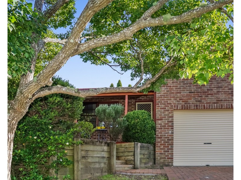 1/9 Day Dawn Place, Erina NSW 2250