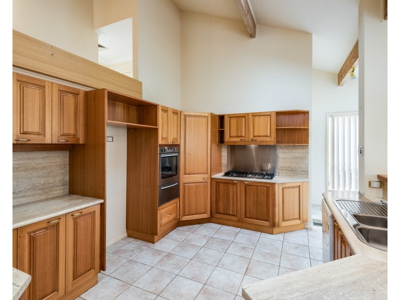 57 Thames Drive, Erina NSW 2250