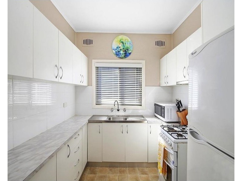 3 Lionel Parade, Springfield NSW 2250