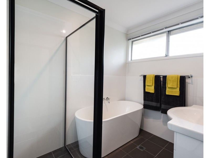 79 Maidens Brush Road, Wyoming NSW 2250