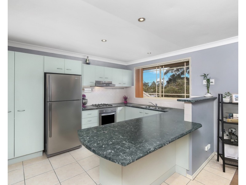 2/6 Jacaranda Avenue, Glenning Valley NSW 2261