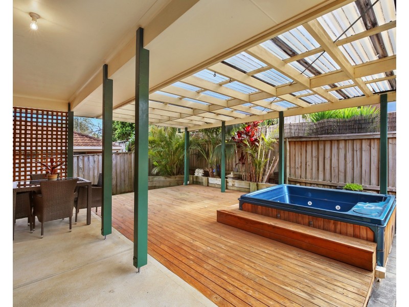 2/6 Jacaranda Avenue, Glenning Valley NSW 2261