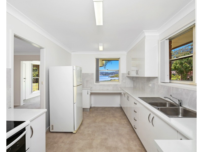 1 Plane Street, Blackwall NSW 2256