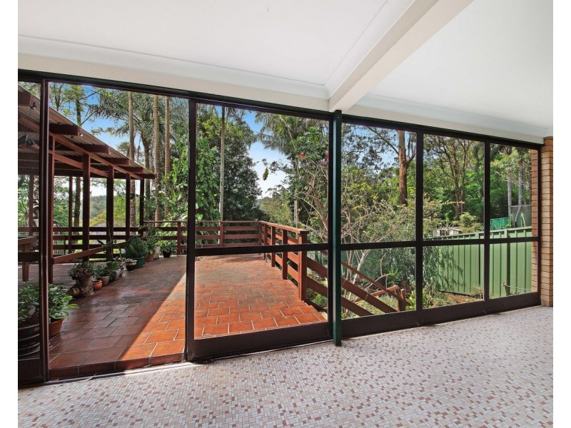 1 Malison Street, Wyoming NSW 2250