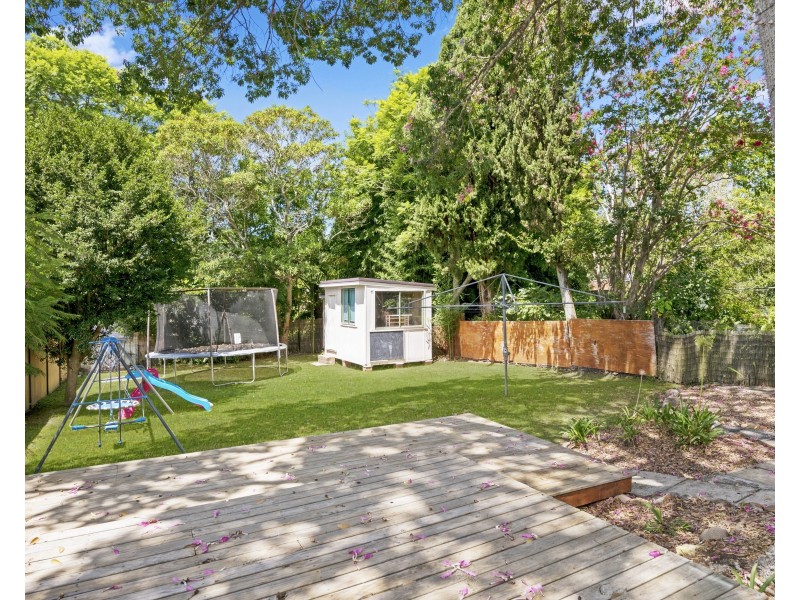 4 Toorak Avenue, Erina NSW 2250