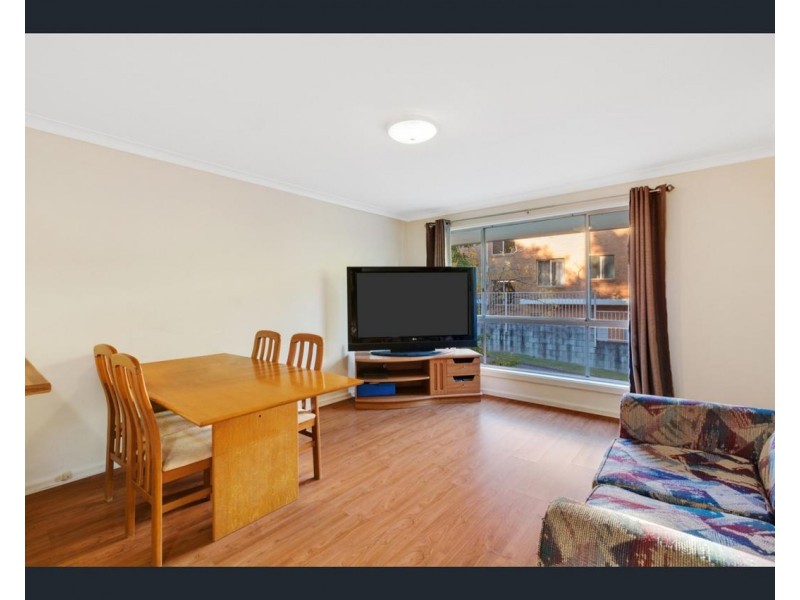 3/33 Central Coast Hwy, West Gosford NSW 2250