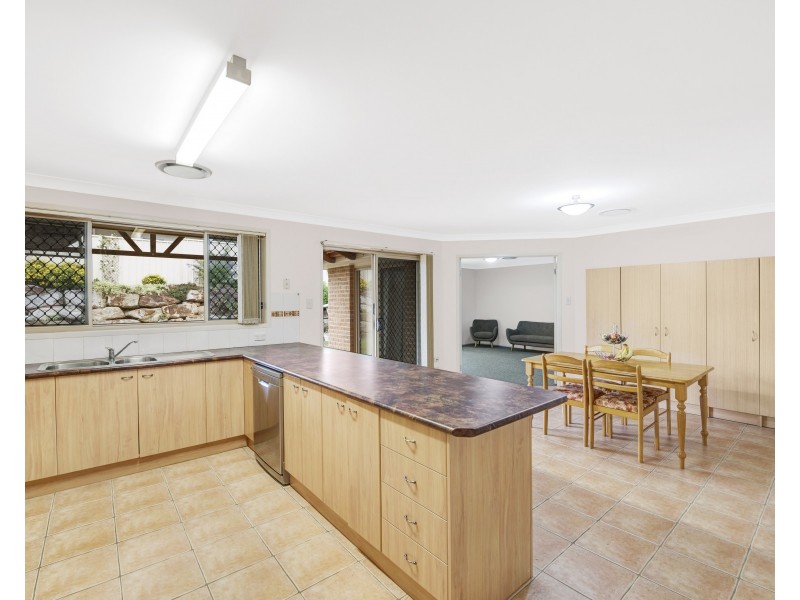 2 Abbey Close, Watanobbi NSW 2259