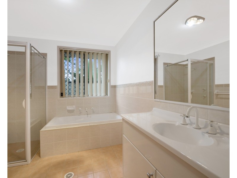 2 Abbey Close, Watanobbi NSW 2259