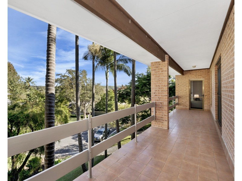 16 Parrendi Close, Avoca Beach NSW 2251