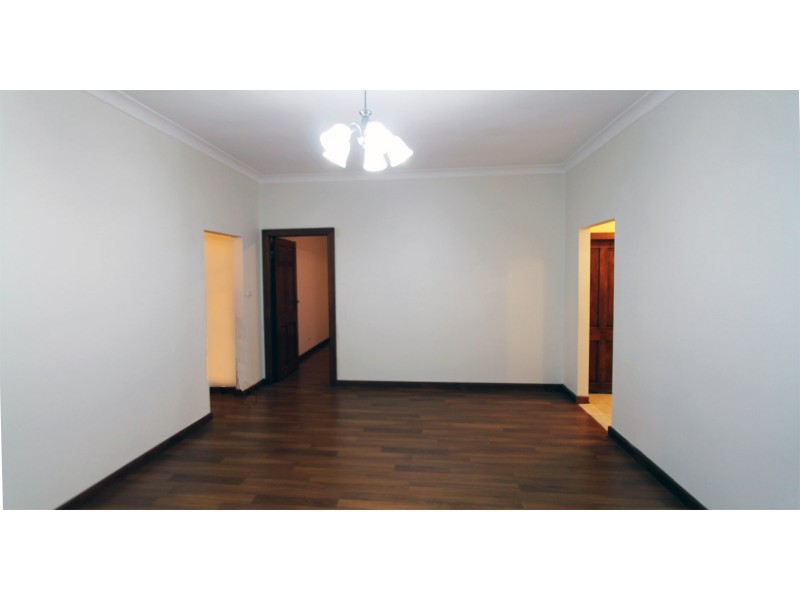 1/4 Abergeldie Street, Dulwich Hill NSW 2203