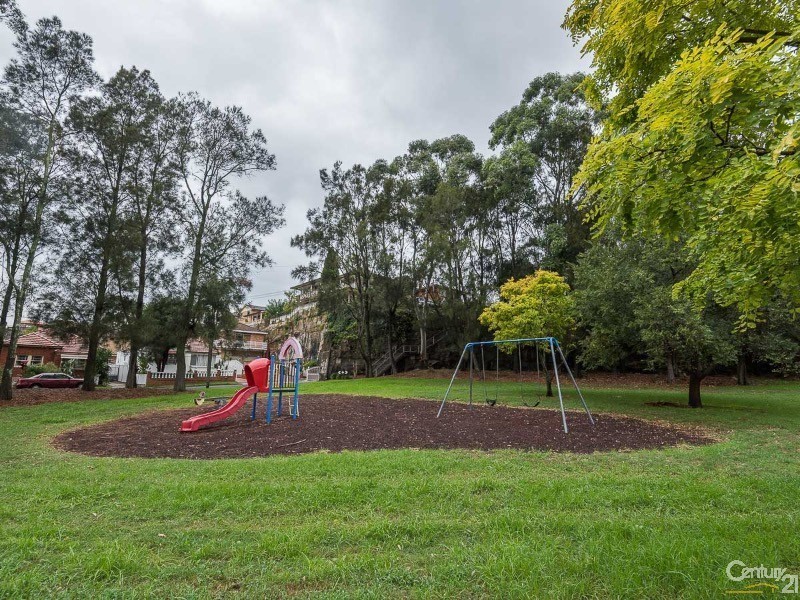 17 Caroline Street, Earlwood NSW 2206