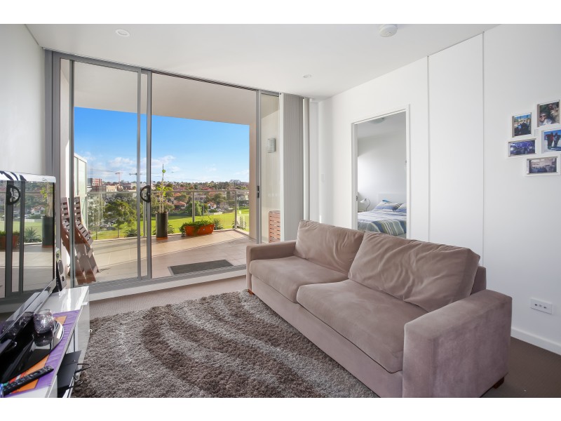 40/4 Charles Street, Canterbury NSW 2193