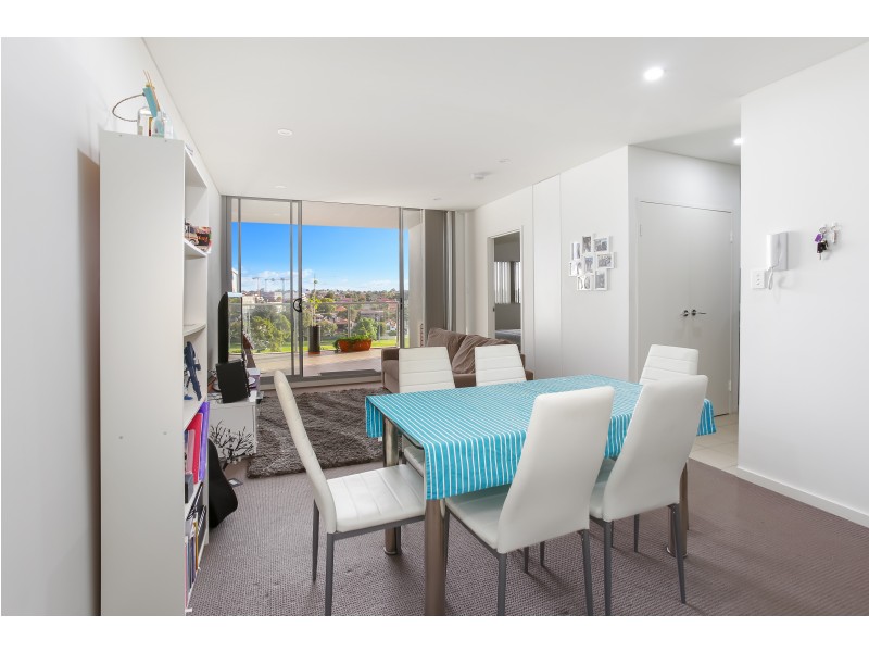 40/4 Charles Street, Canterbury NSW 2193