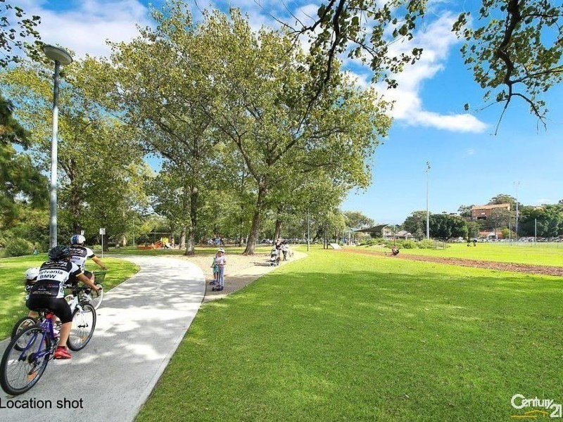 40/4 Charles Street, Canterbury NSW 2193