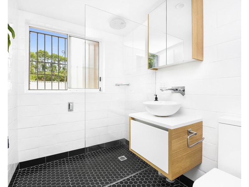 2/12 Marrickville Ave, Marrickville NSW 2204
