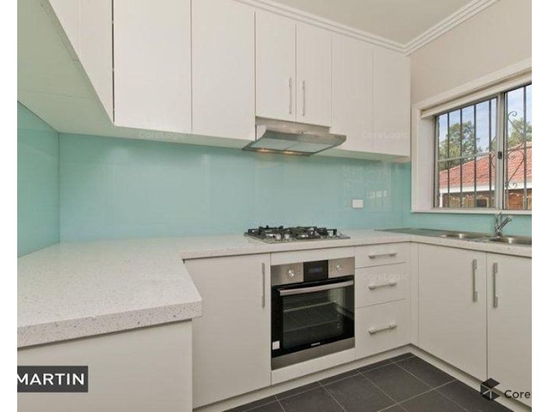 10 Pilgrim Ave, Marrickville NSW 2204